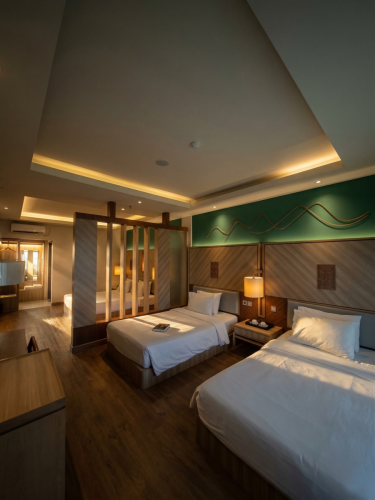FAMILY-ROOM-2