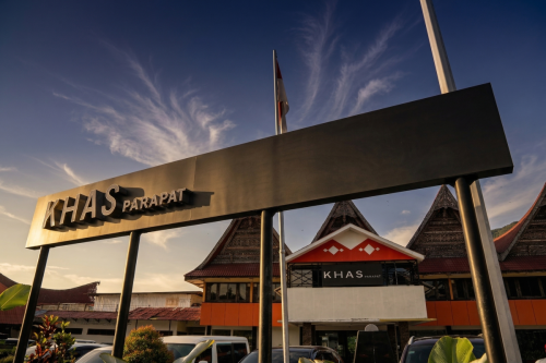 EXTERIOR-LOGO-DEPAN