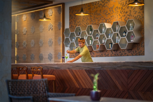 Bar-Lounge