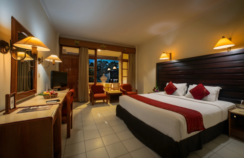 Deluxe-Garden-Room