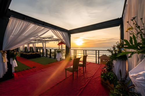 Romantic-Dinner-1